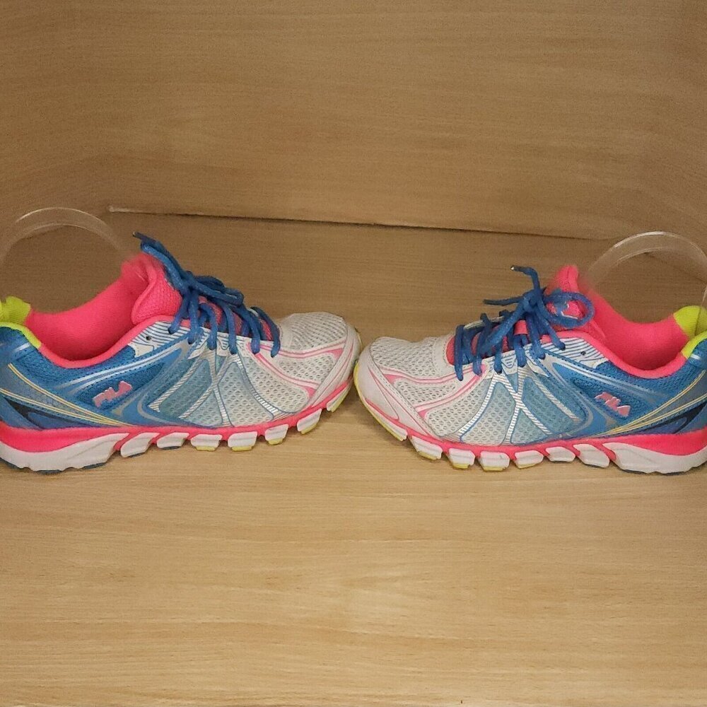 Fila Womens White And Neon Athletic Shoes 6 1/2 - Picture 4 of 7